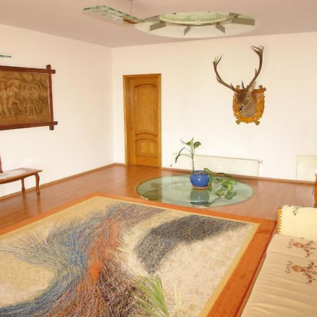Pensiunea Casa Benko Bacău Esterno foto